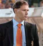 Van Basten heeft weinig woorden nodig...